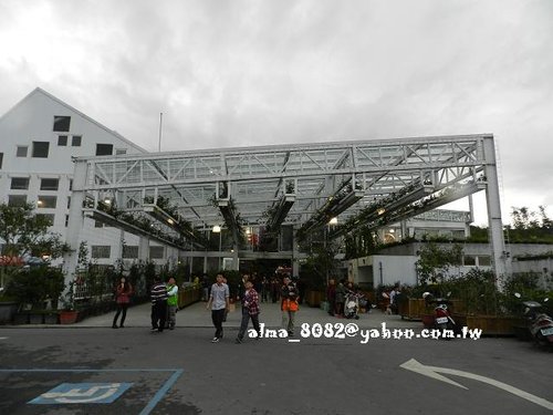 包心圓,宜蘭美食,植物園,牛奶土司,甕窯雞,義珍香,菓風(fēng),香草菲菲,麥香核桃