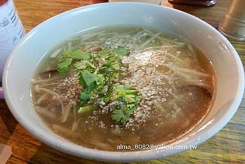 好鮮屋米粉湯,日寶蔥油餅,貴子油飯