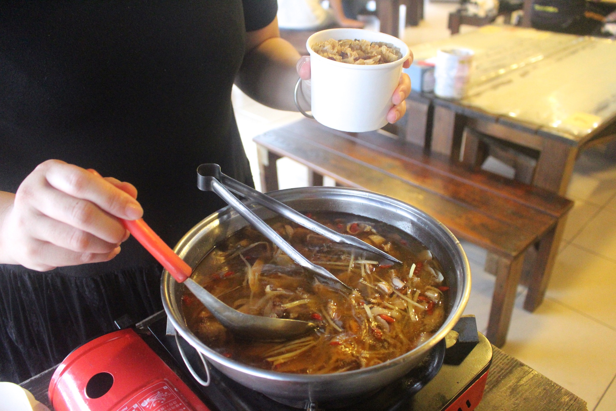 八塊油飯,八德小吃