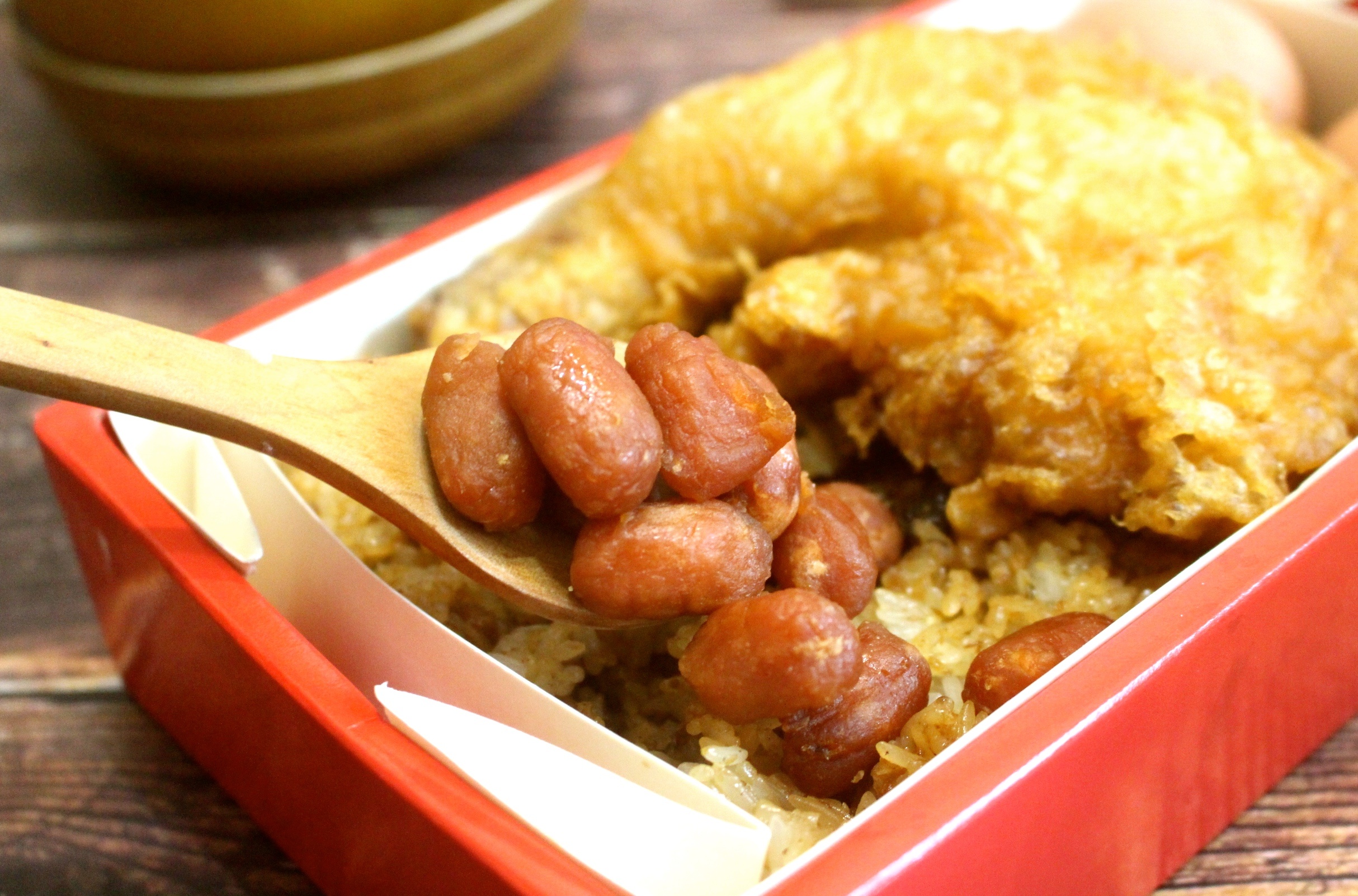 【桃園 八塊油飯】隱藏版彌月禮油飯。超份量古早味油飯/香酥大雞腿/小肉豆