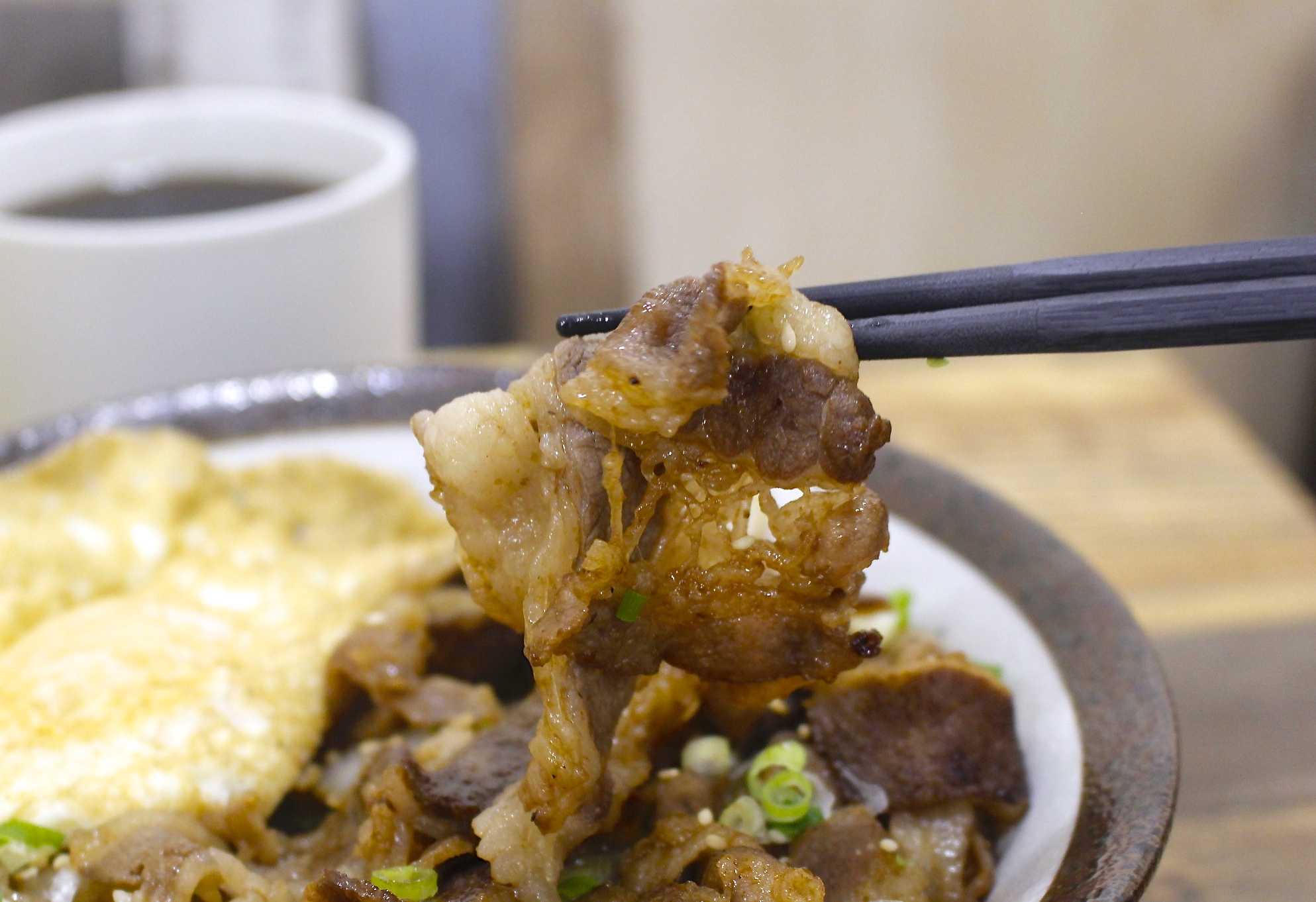 【桃園 醬饌燒肉蛋吐司】民富二街巷弄早中餐。祖傳老爹神秘醬汁做成丼飯、肉蛋吐司