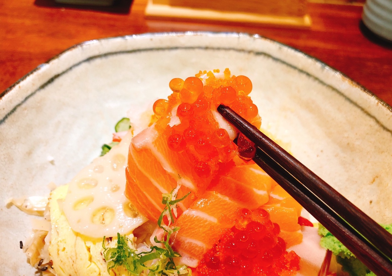 【桃園 丼力屋】下龜山溫馨日本料理。唯美擺盤刺身丼飯おいしい