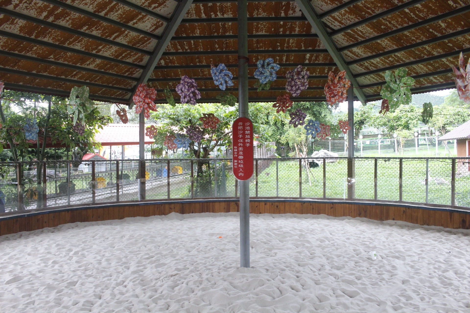 公園,動物,嘉義景點(diǎn),小火車,沙坑,獨(dú)角仙農(nóng)場,親子旅遊,農(nóng)場,遊戲場