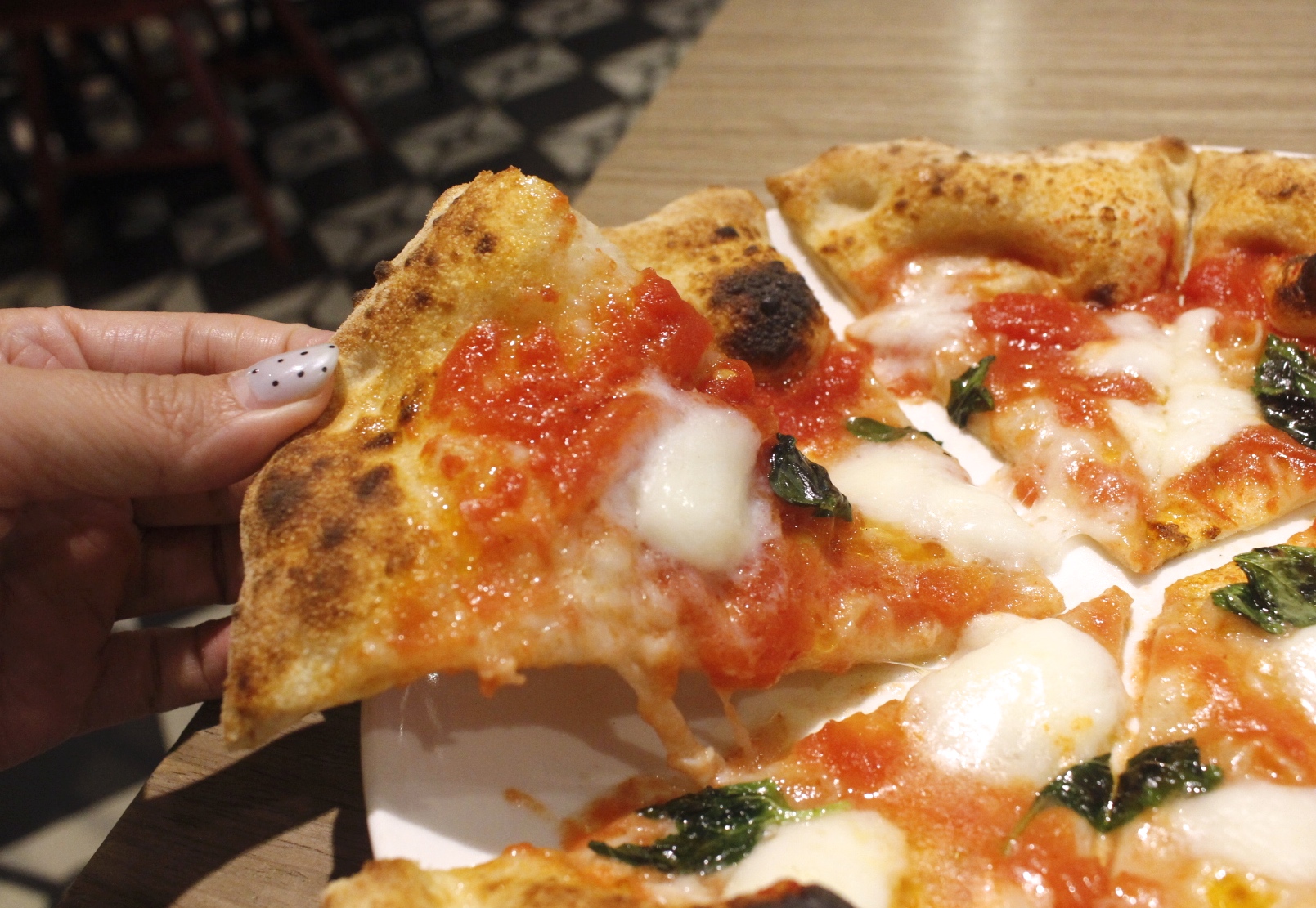 【食 Gino Pizza Napoletana】CAPUTO盃常勝軍！2019年世界冠軍就在這．正宗拿坡里披薩好吃