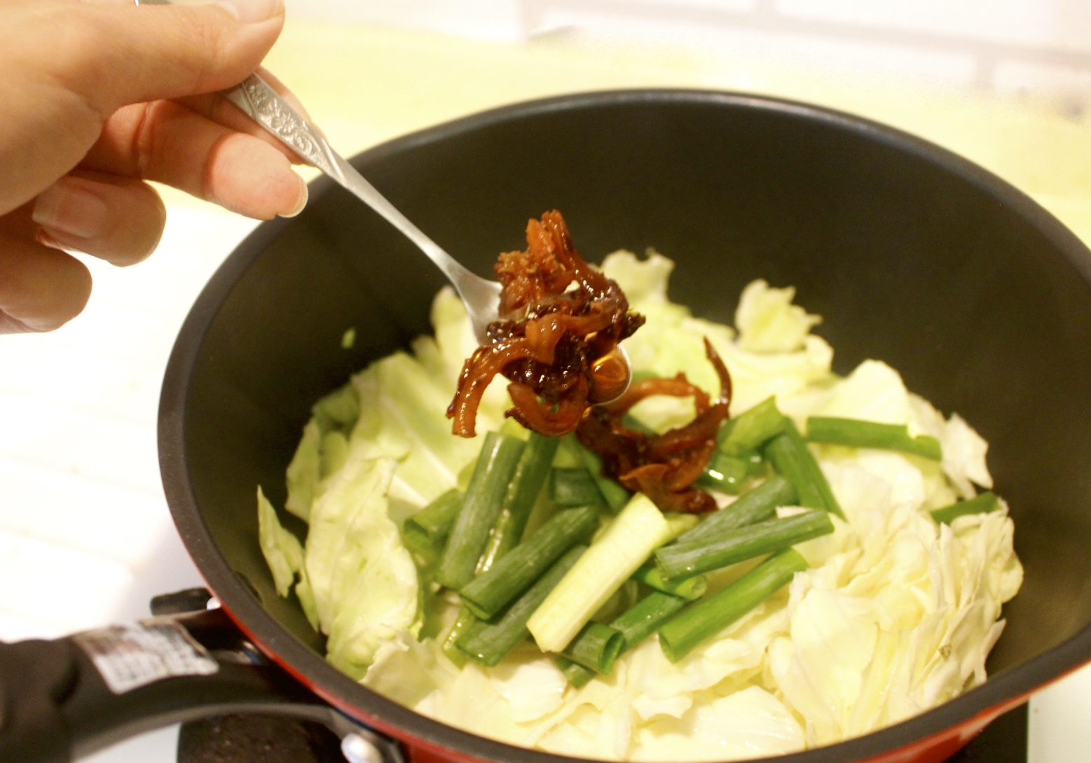 【食 漁品軒】基隆十大伴手禮！全臺(tái)唯一即食(泡)的海鮮米粉、XO醬讓菜色增添海鮮風(fēng)味