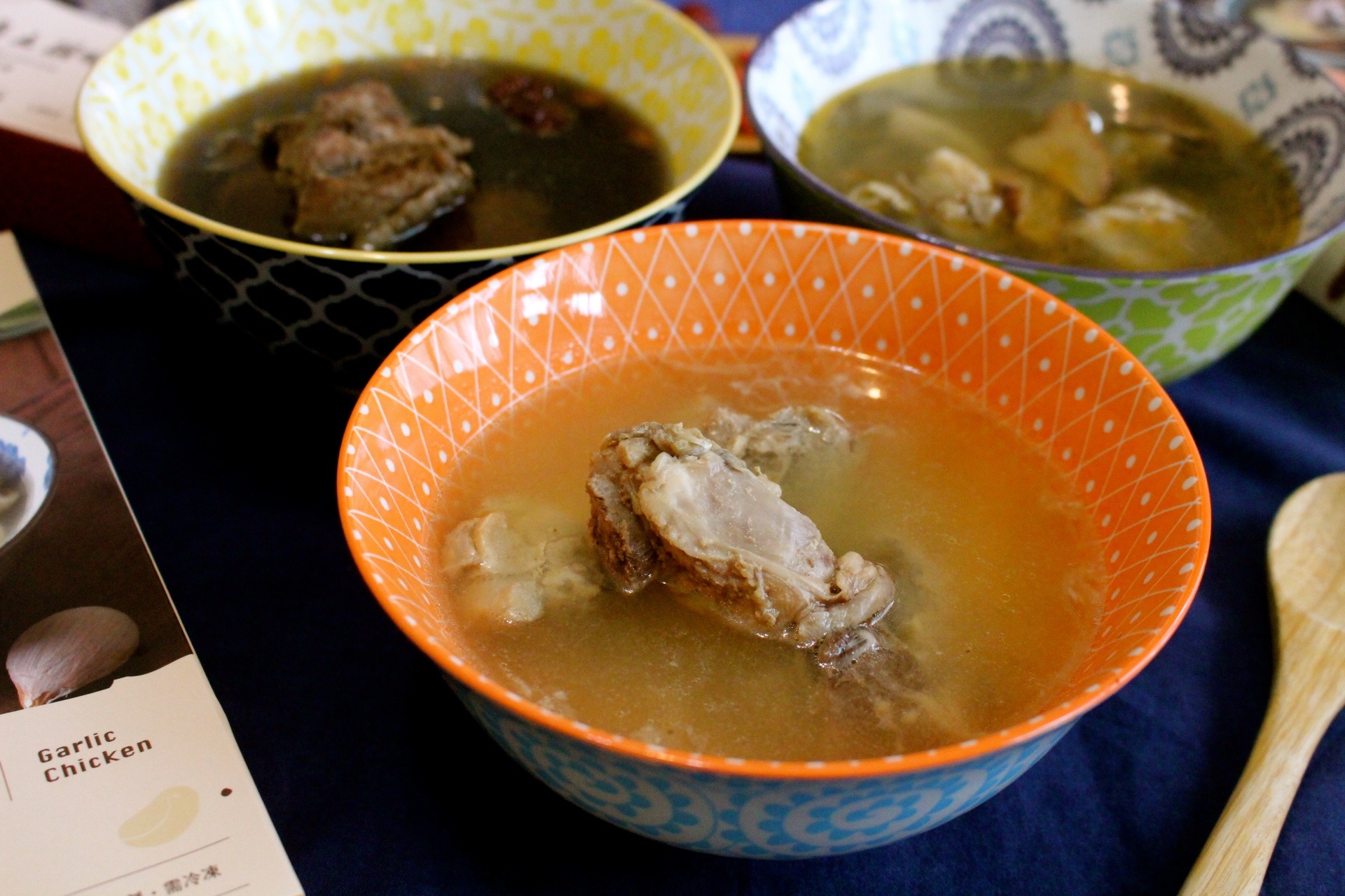 雲(yún)嶺鮮雞，雞湯