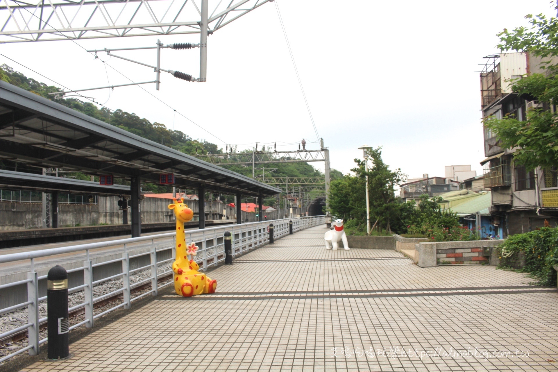 山佳鐵道地景公園