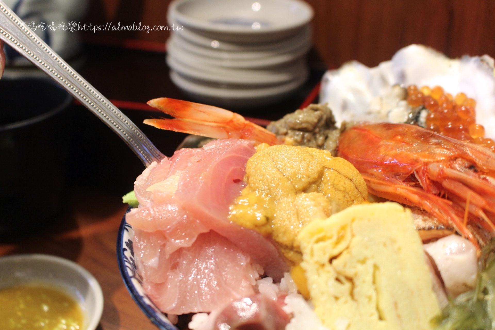 林生食丼飯