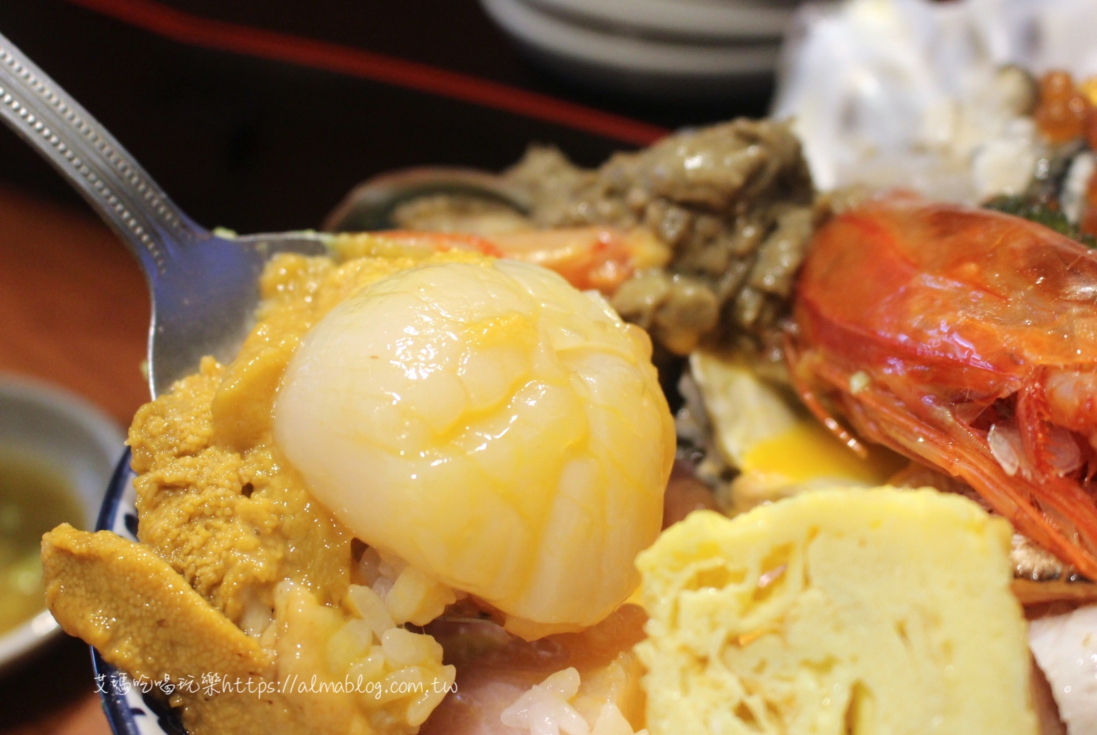 林生食丼飯