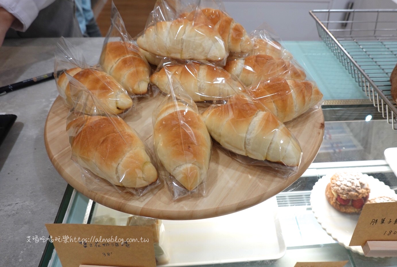 中原美食,桃園烘焙,海鹽可頌,生吐司,胖菓子pan.guozi,貓咪吐司