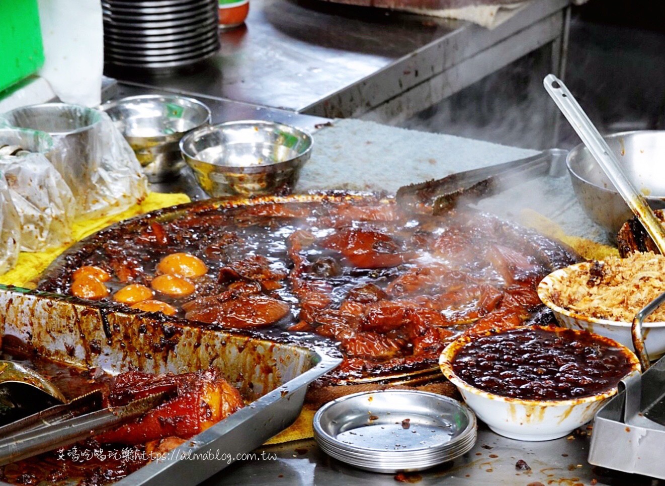 矮仔財滷肉飯