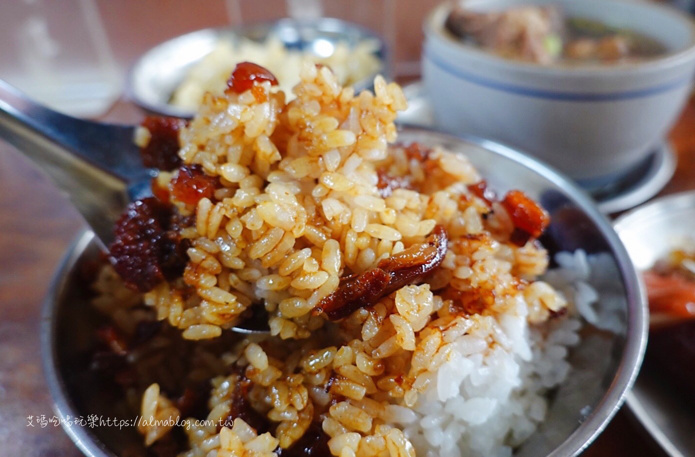 矮仔財滷肉飯