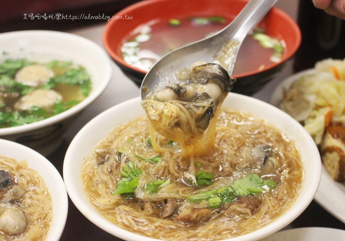 中壢美食,臺灣小吃,四味飄香,臭豆腐,蚵仔麵線