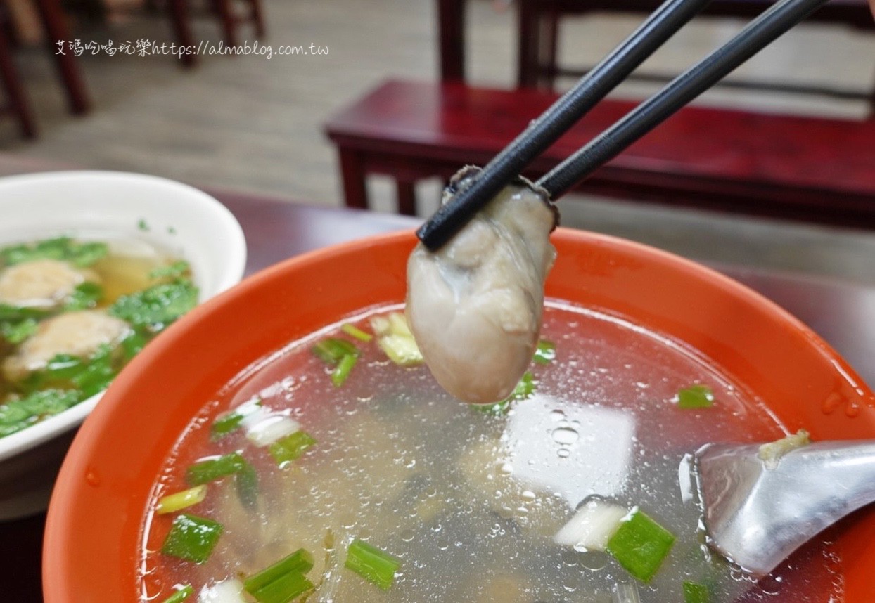 中壢美食,臺灣小吃,四味飄香,臭豆腐,蚵仔麵線