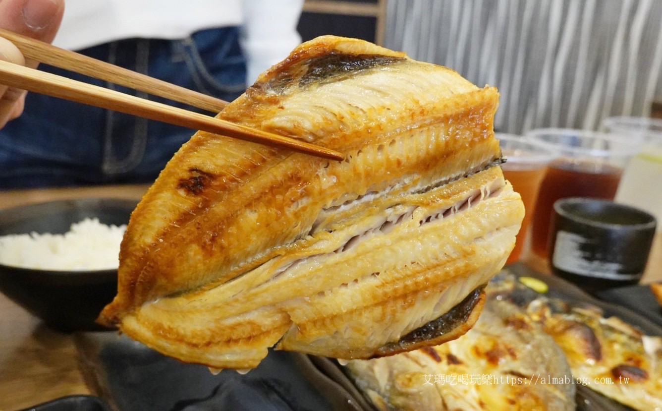 千夜一夜干 丼飯,午仔魚(yú),吃到飽,日式丼飯,桃園美食,燒肉飯,花魚(yú)一夜干,蘆竹美食,豬排丼飯