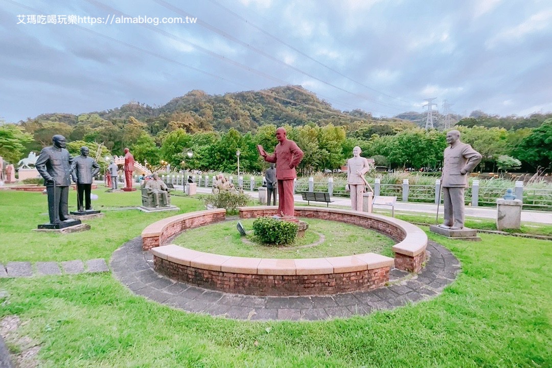 夜遊慈湖,大溪景點,慈湖,慈湖紀念雕塑公園