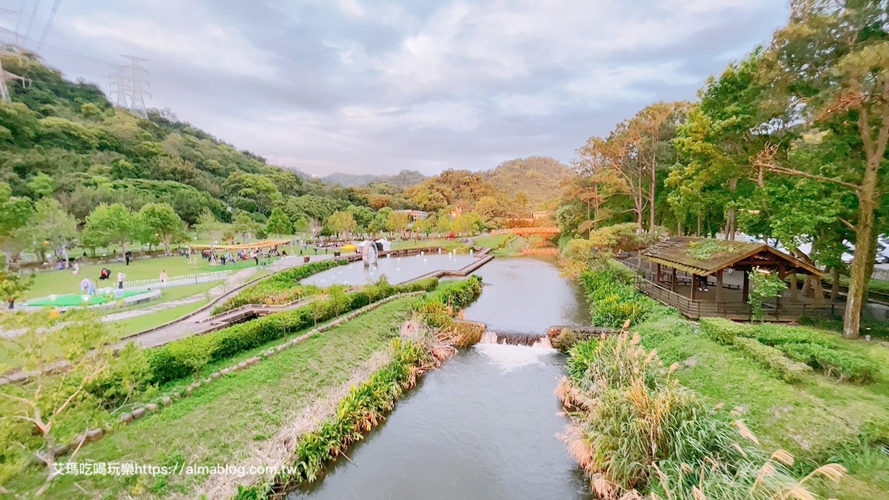 夜遊慈湖,大溪景點,慈湖,慈湖紀念雕塑公園