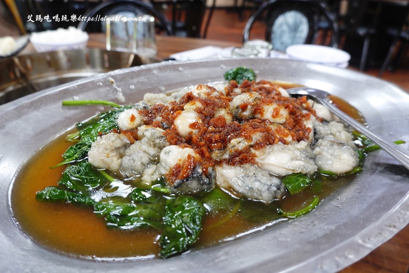 三峽美食,土雞,土雞城,好滋味土雞莊,新北美食,沙拉冷筍,炒山蘇,脆皮雞,金沙中卷