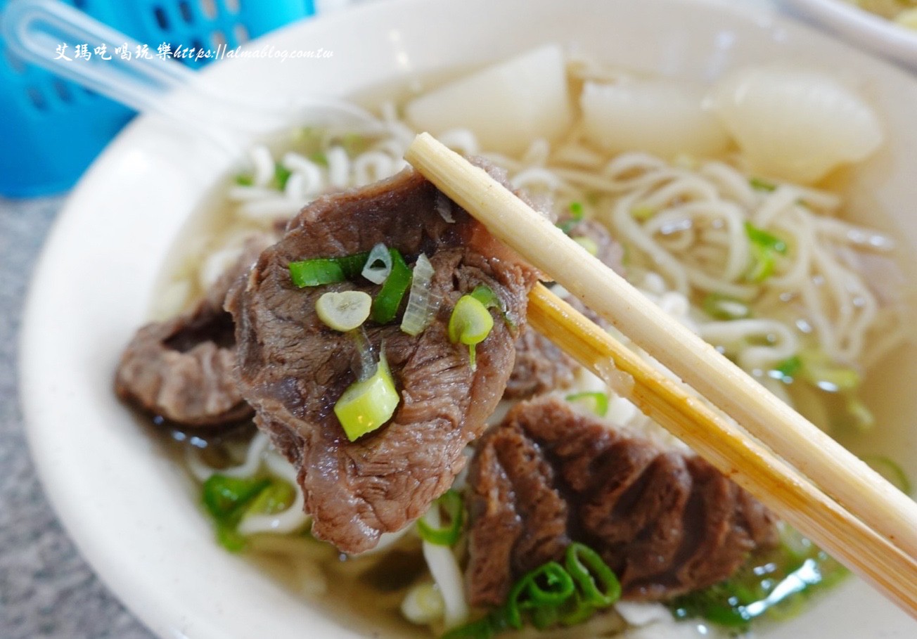 文華牛肉羊肉拉麵,新北美食,林口美食,清燉牛肉麵