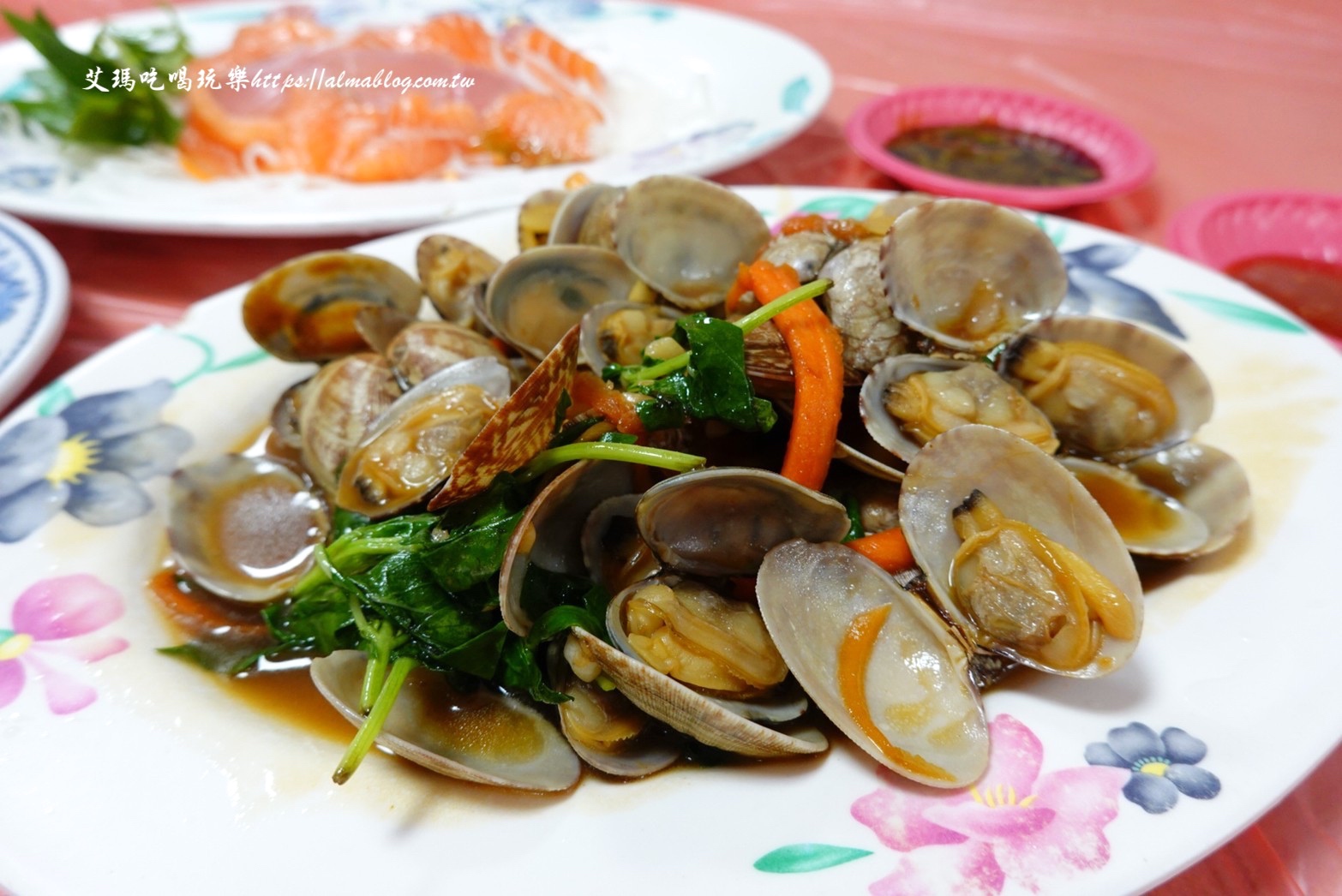 鄉味津海鮮,宜蘭美食,宜蘭海鮮,熱炒店,海鮮店,小卷,生魚片,家常菜,蘇澳美食