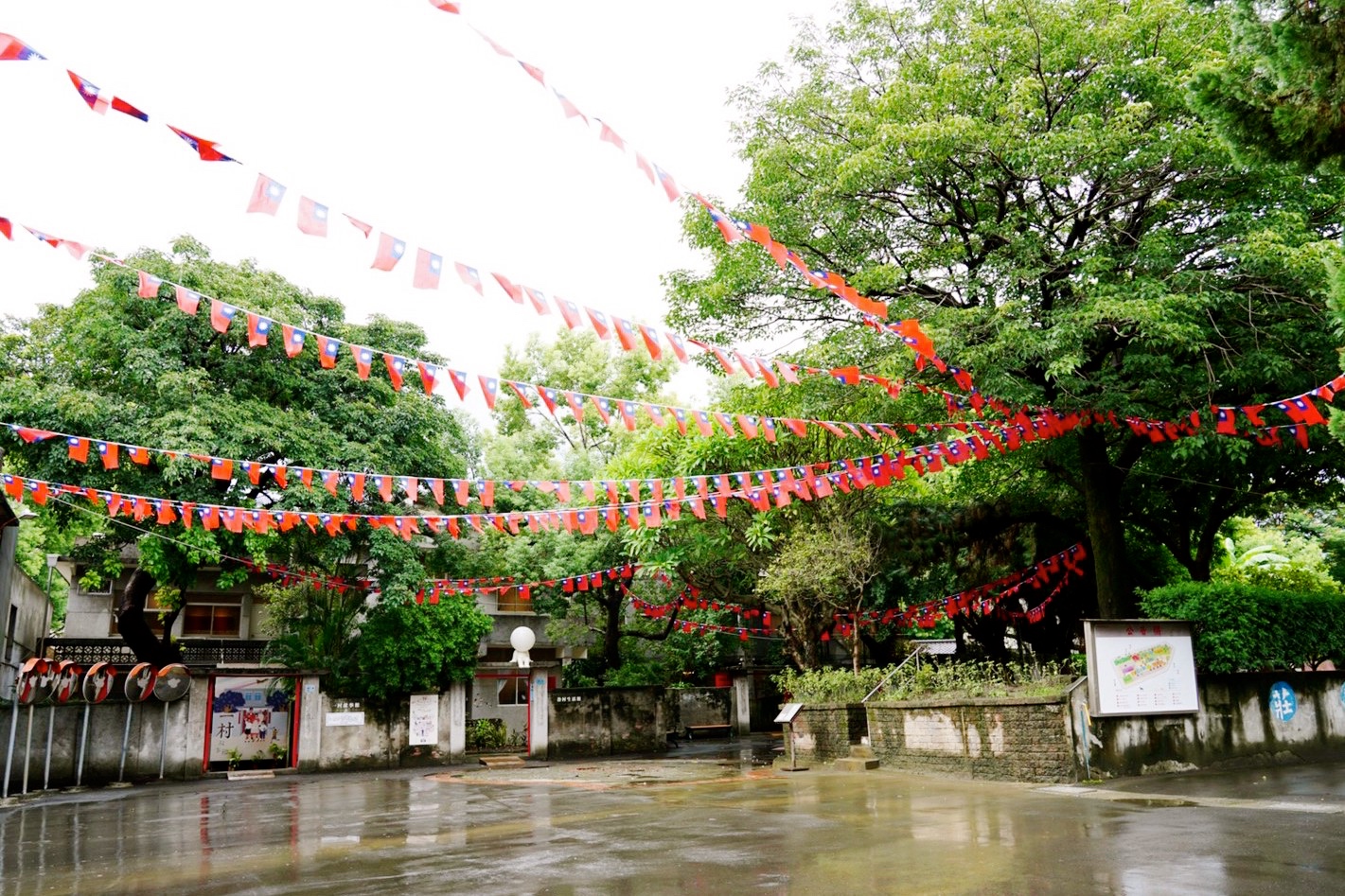 2D奇幻眷村,2D拍照景,免費(fèi)景點(diǎn),博物館,將軍樓旁的休憩小屋,拍照點(diǎn),新北景點(diǎn),空軍三重一村,親子遊