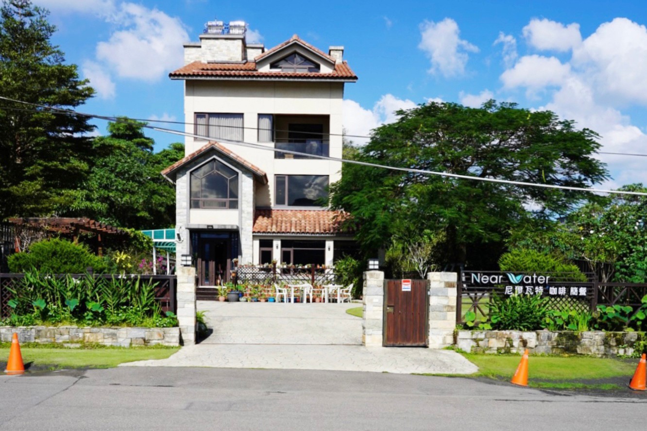 桃園美食,大溪咖啡,限量甜點,石門水庫,尼爾瓦特 NEAR WATER café,咖啡館