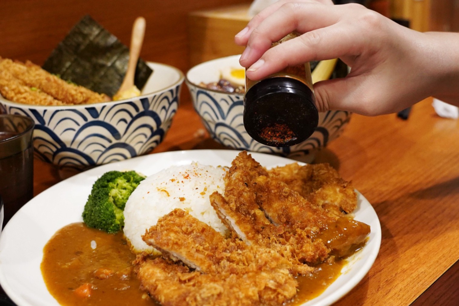 臺北美食,士林美食,丼飯,勝魂丼飯專門店,日式料理,日式丼飯,燒肉丼飯,咖喱飯,天婦羅丼、咖哩招牌飯、炙燒厚切豚丼、吃到飽