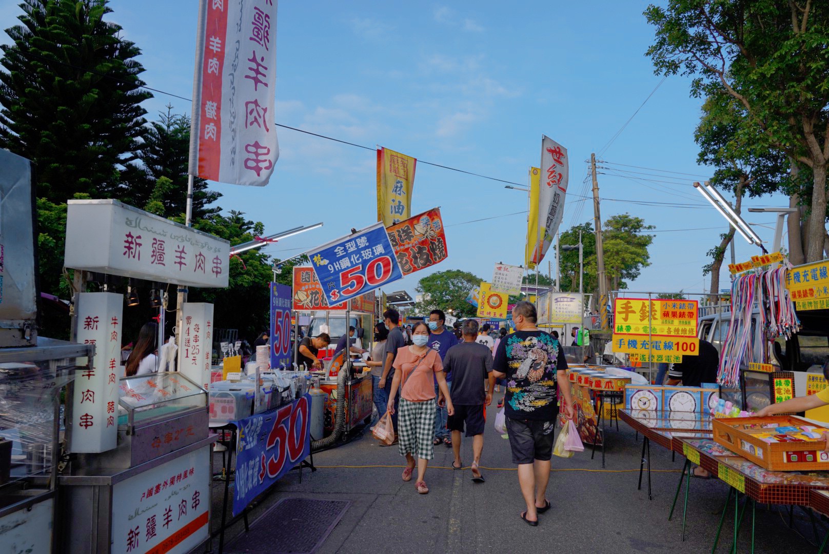 苗栗景點,後龍美食,臺灣夜市,夜市小吃,廟口小吃,後龍夜市,豆乳雞,地瓜球,排骨酥,雞排,熱炒,傳統夜市,封街夜市