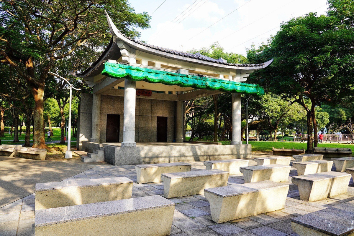 免費(fèi)景點(diǎn),公園,新北公園,新北景點(diǎn),棒球場,萬華公園,萬華景點(diǎn),萬華親子館,親子景點(diǎn),青年公園,青年公園游泳池,高爾夫球場