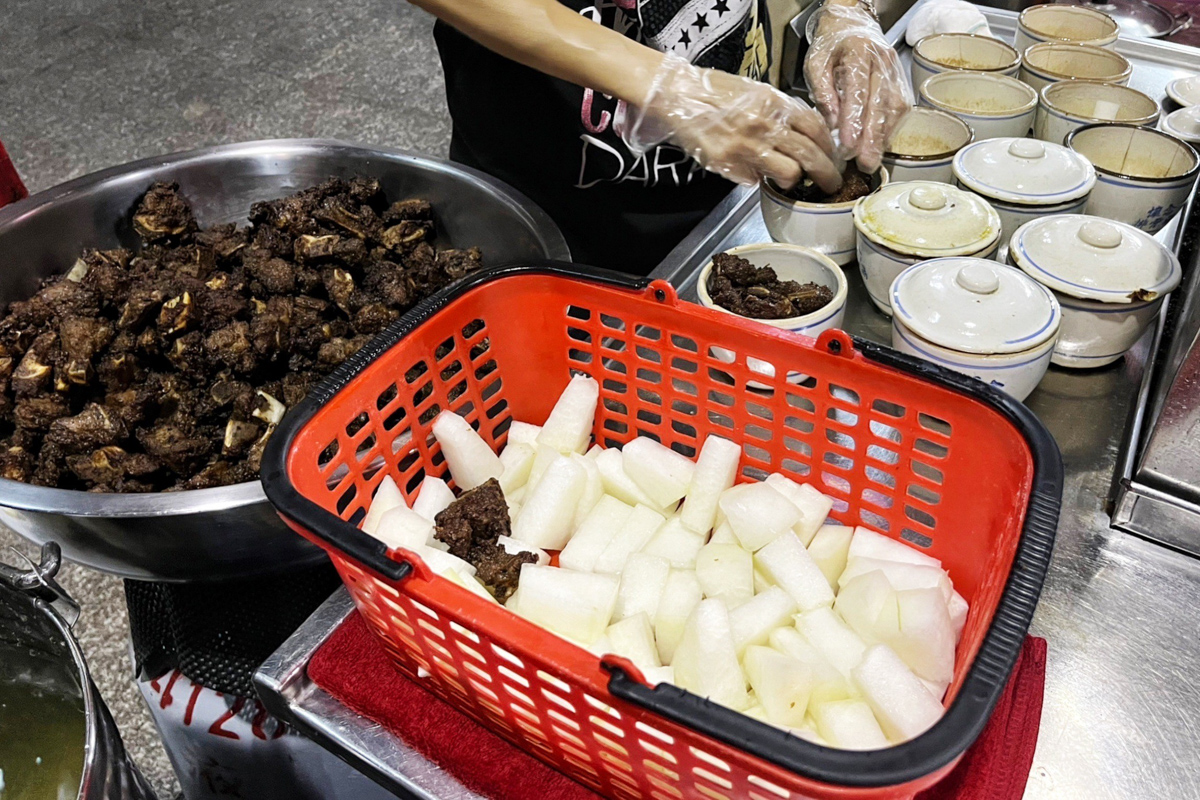 懷念排骨酥湯