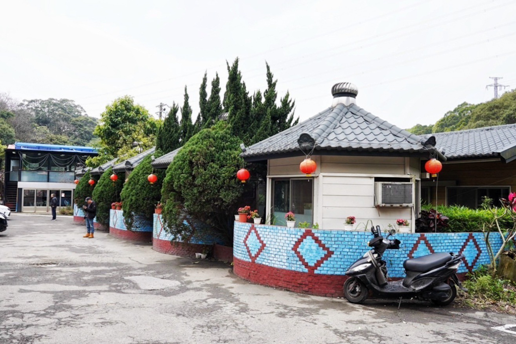 虎頭山土雞城