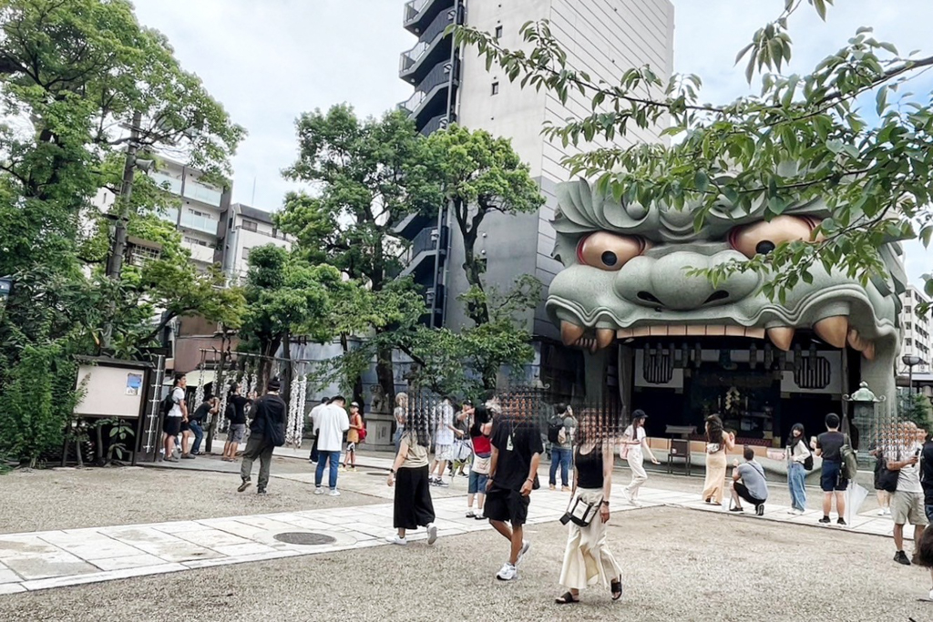 難波八阪神社